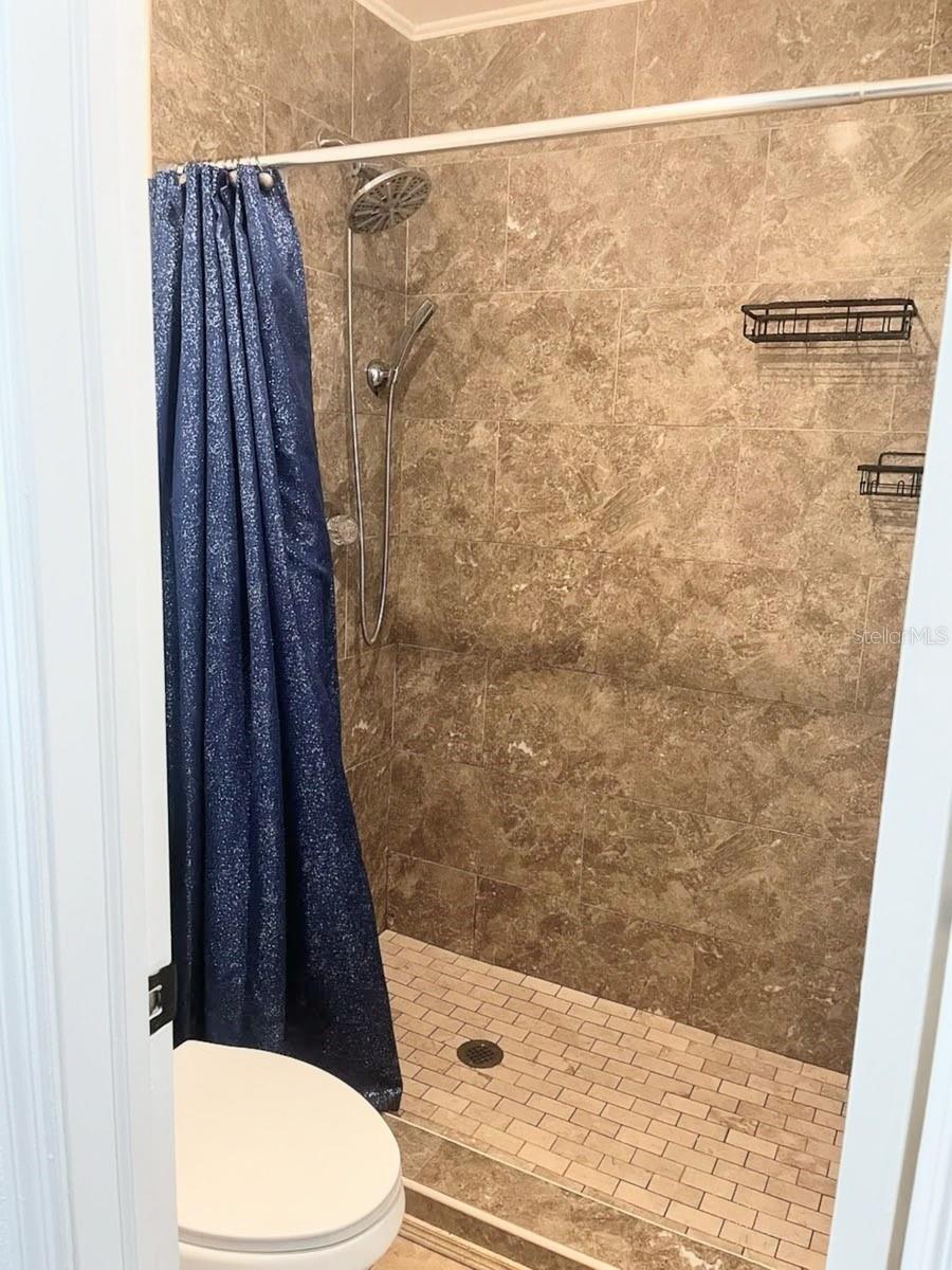 LAKEVIEW VILLAGE SEC K UNI - Residential