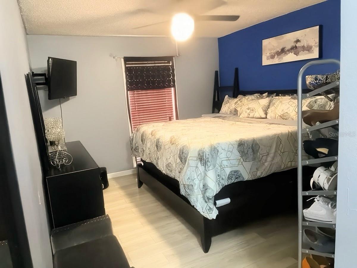 LAKEVIEW VILLAGE SEC K UNI - Residential