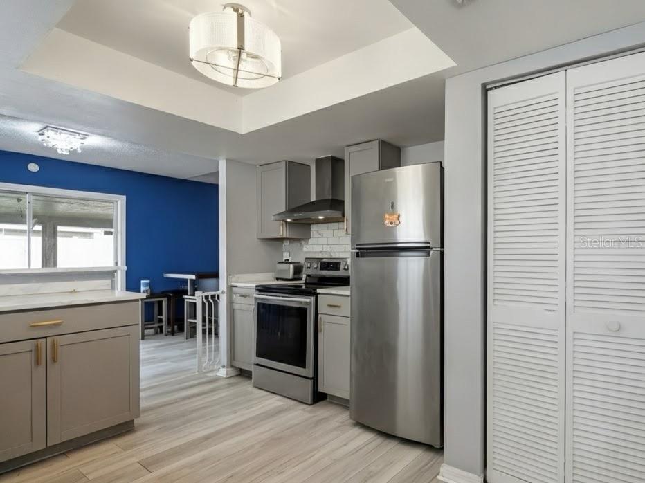 LAKEVIEW VILLAGE SEC K UNI - Residential