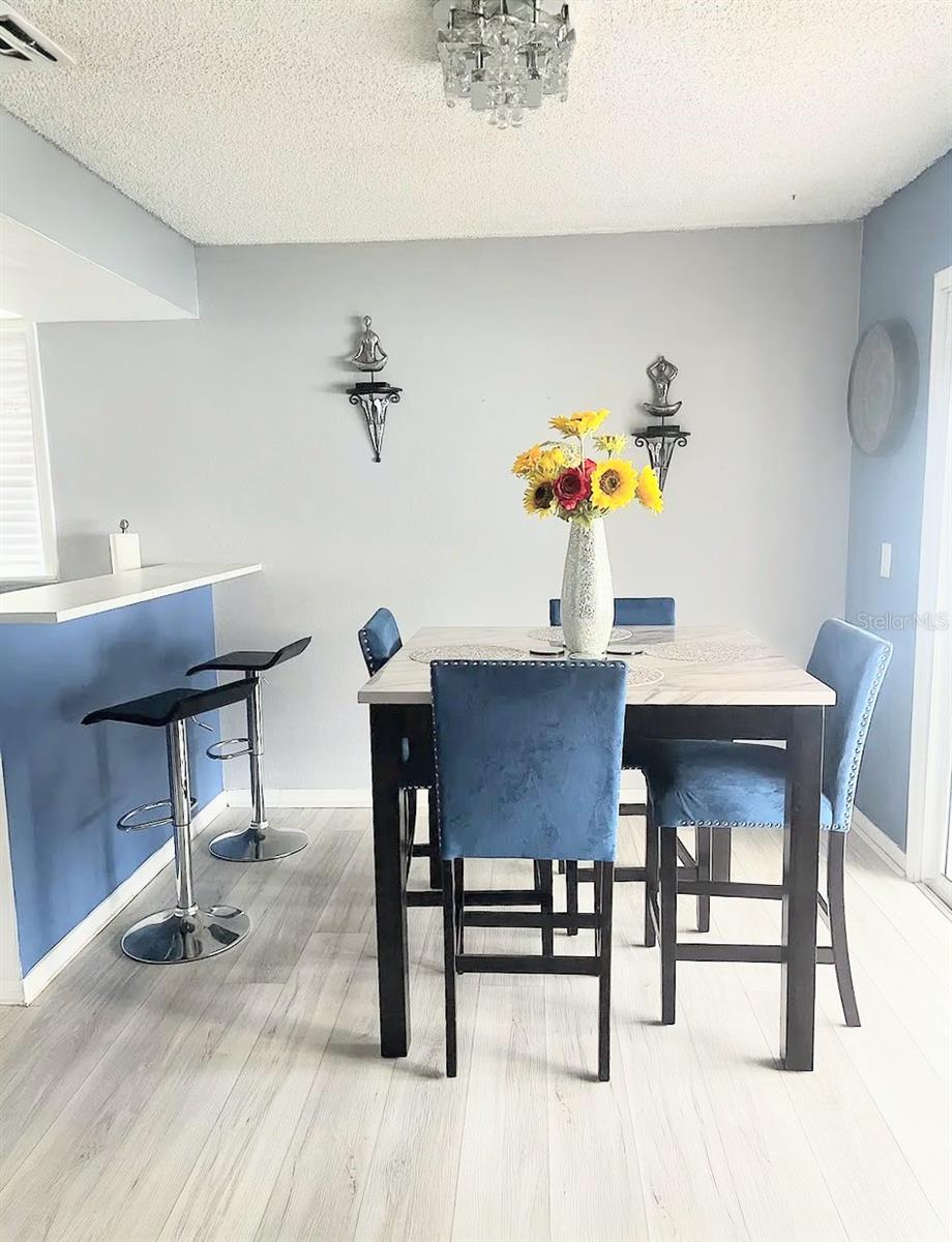 LAKEVIEW VILLAGE SEC K UNI - Residential