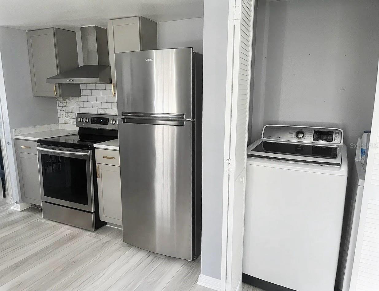 LAKEVIEW VILLAGE SEC K UNI - Residential