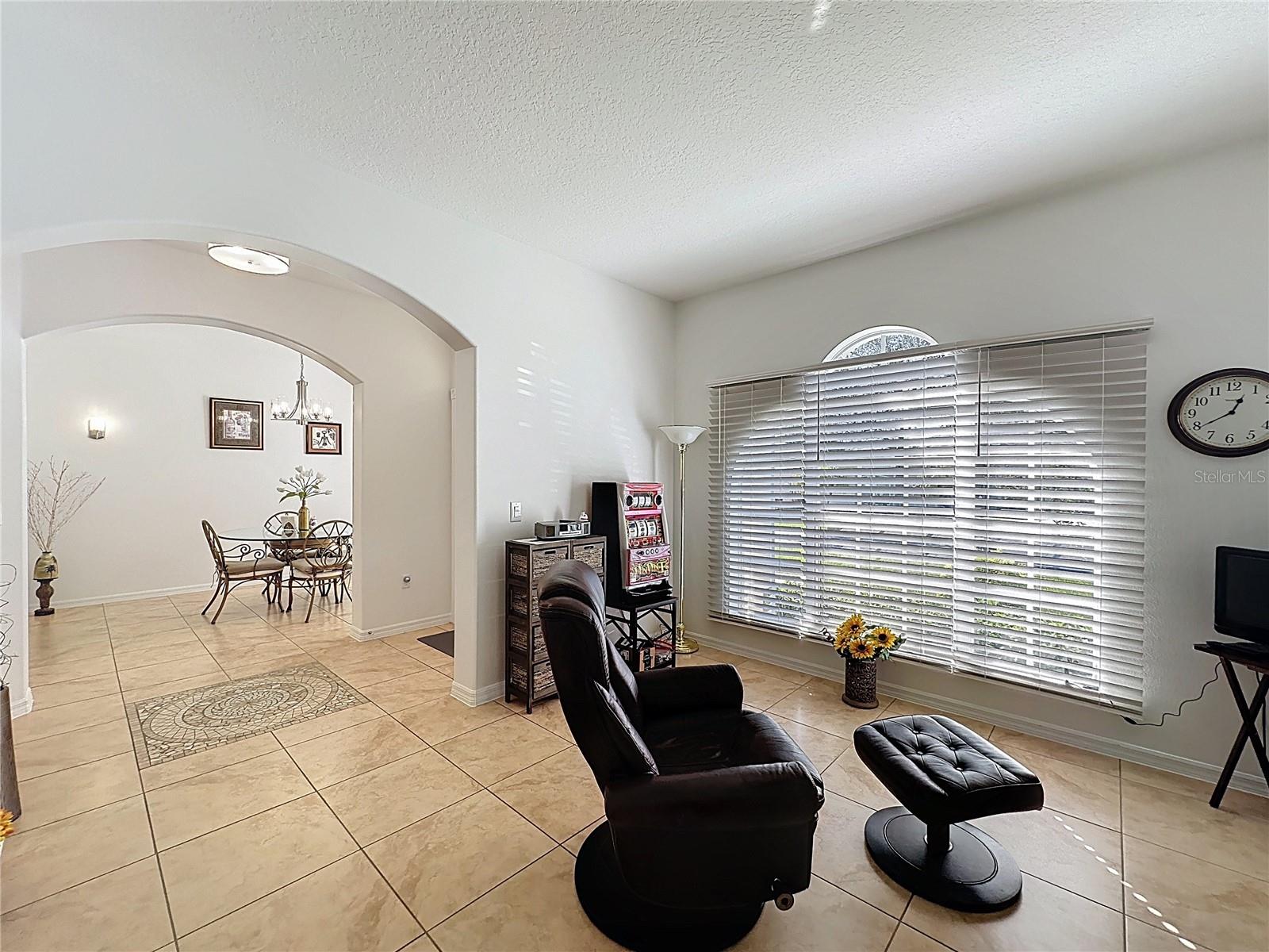 KINGS RIDGE - Residential