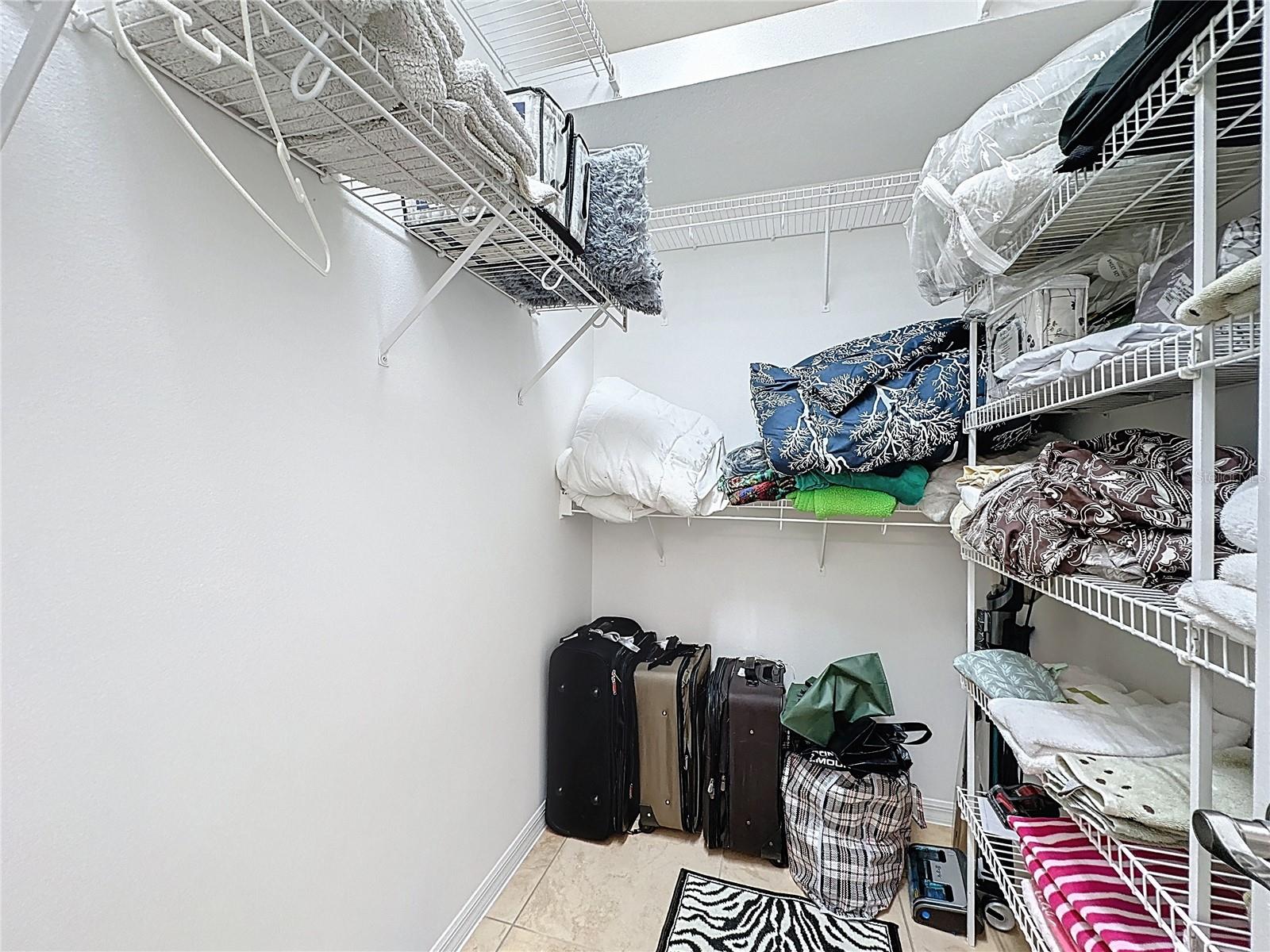 KINGS RIDGE - Residential