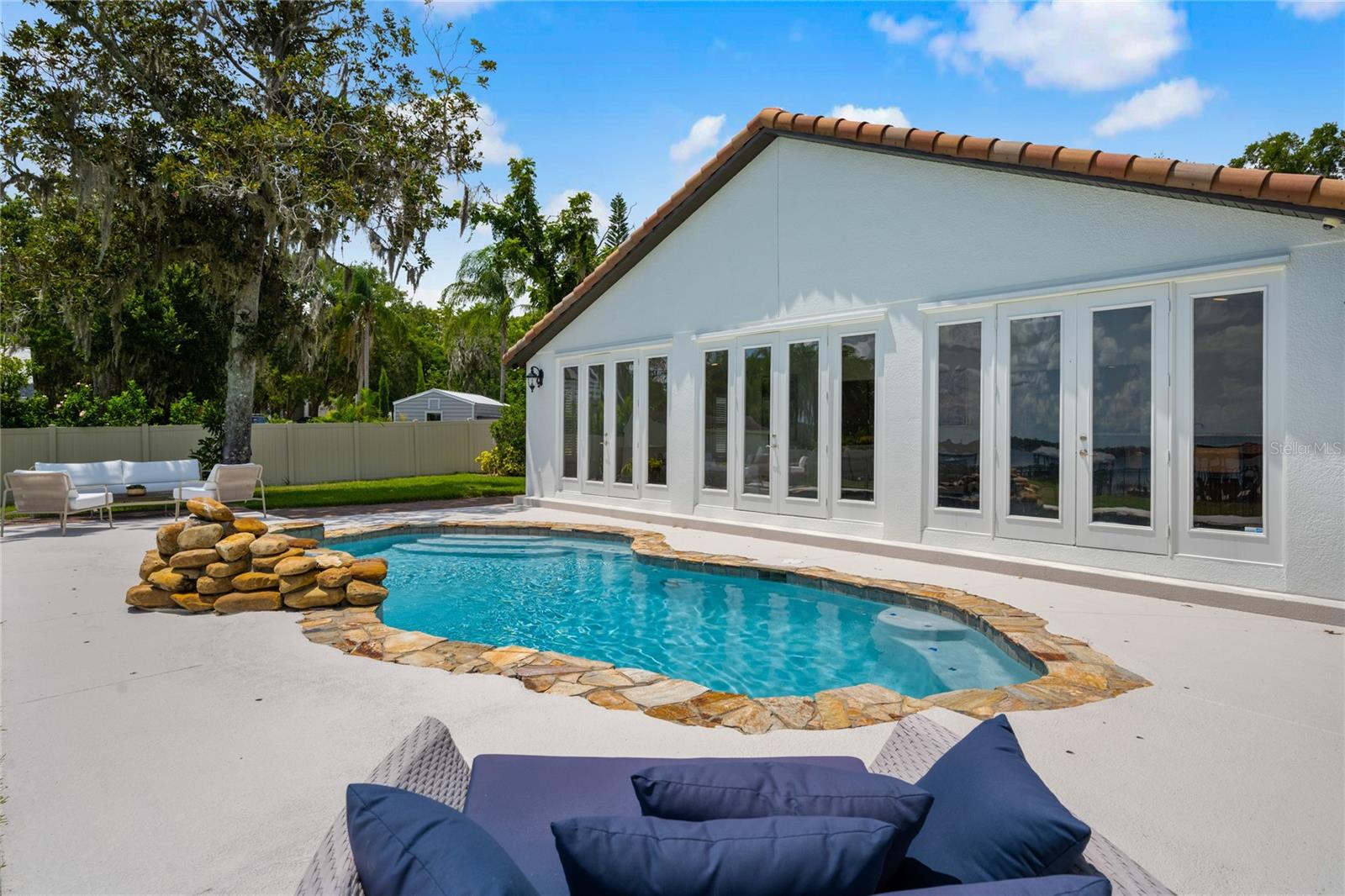 WINDERMERE TOWN - Residential