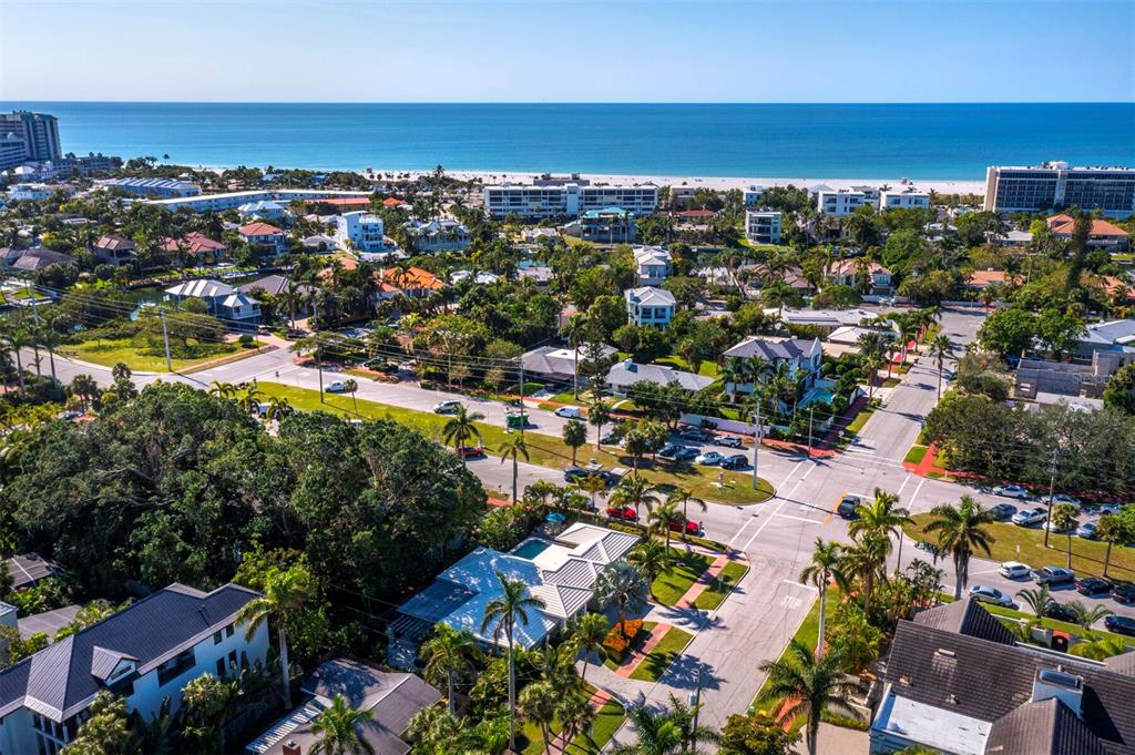 SAINT ARMANDS DIV JOHN RINGLING ESTATES - Residential