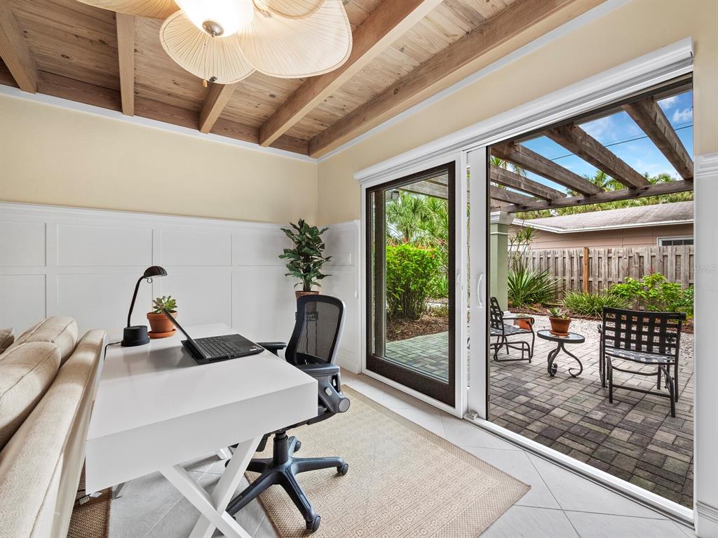 SAINT ARMANDS DIV JOHN RINGLING ESTATES - Residential