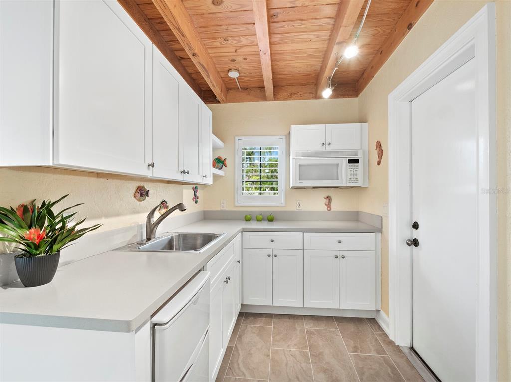 SAINT ARMANDS DIV JOHN RINGLING ESTATES - Residential