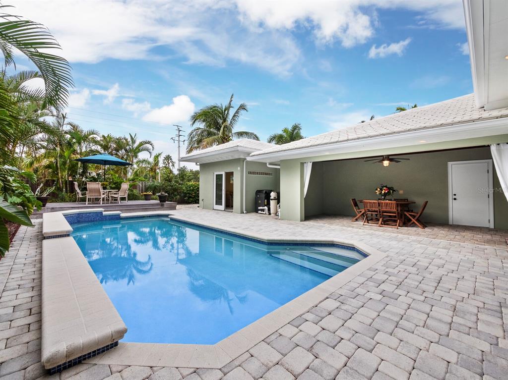 SAINT ARMANDS DIV JOHN RINGLING ESTATES - Residential