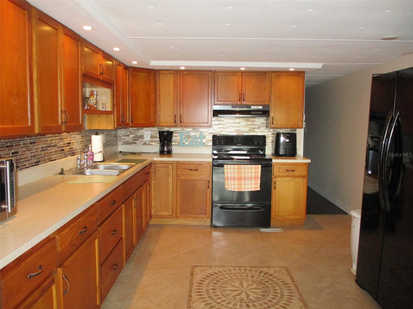 SHADY OAKS MOBILE MODULAR ESTATES - Residential