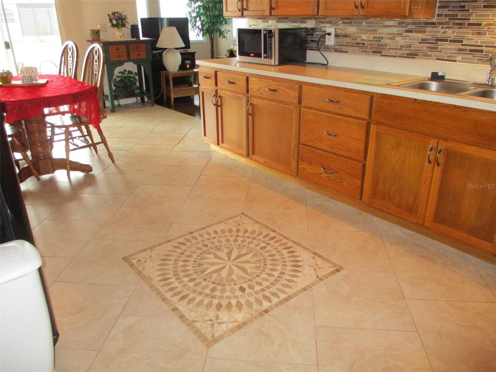 SHADY OAKS MOBILE MODULAR ESTATES - Residential