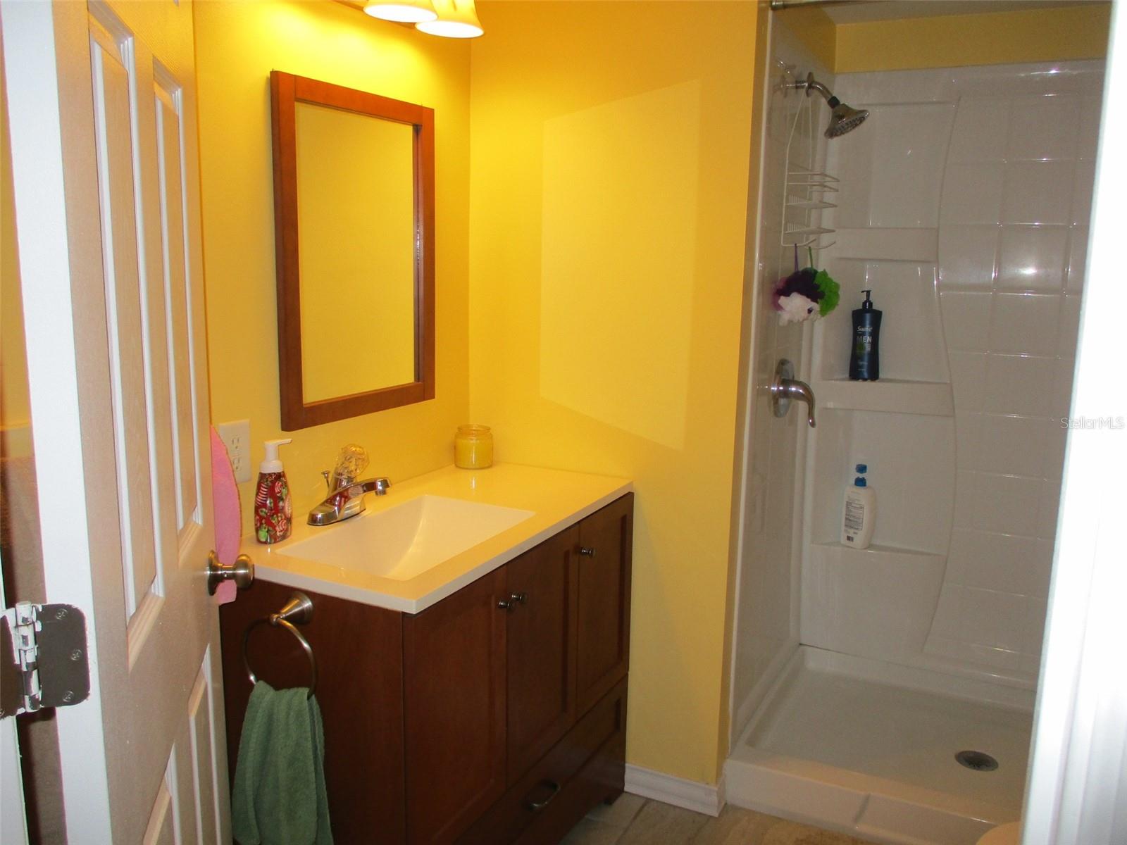 SHADY OAKS MOBILE MODULAR ESTATES - Residential