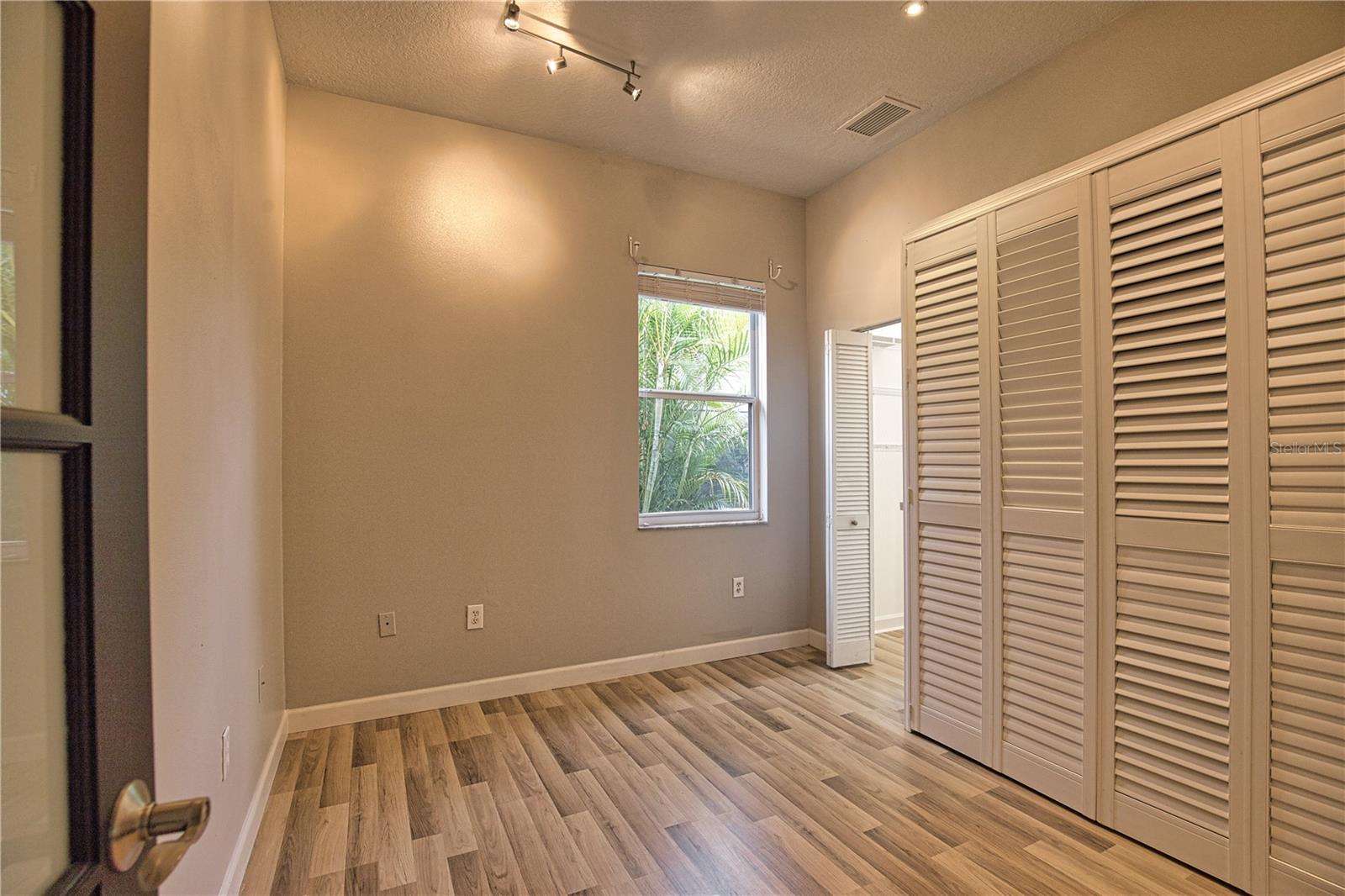 BELLAGIO ON VENICE ISLAND - Residential