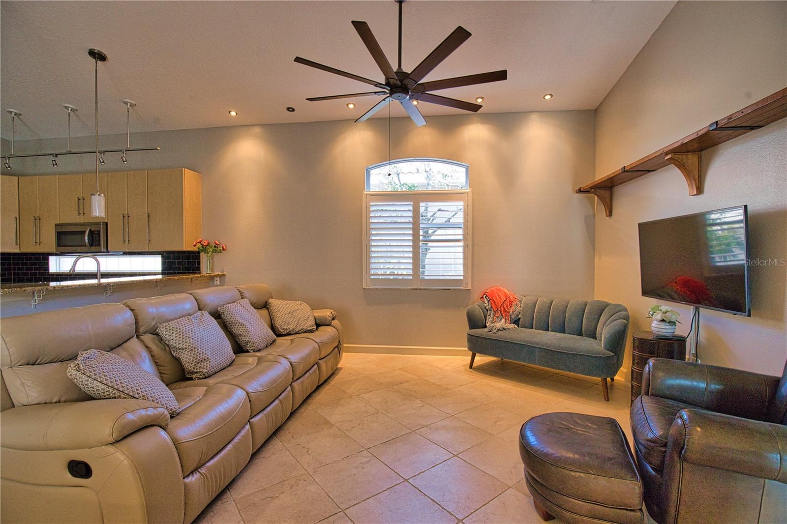 BELLAGIO ON VENICE ISLAND - Residential