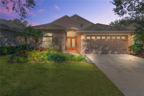 A home in LAKE MARY