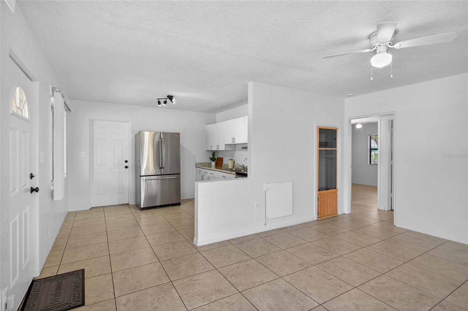 612 12TH STREET DRIVE W