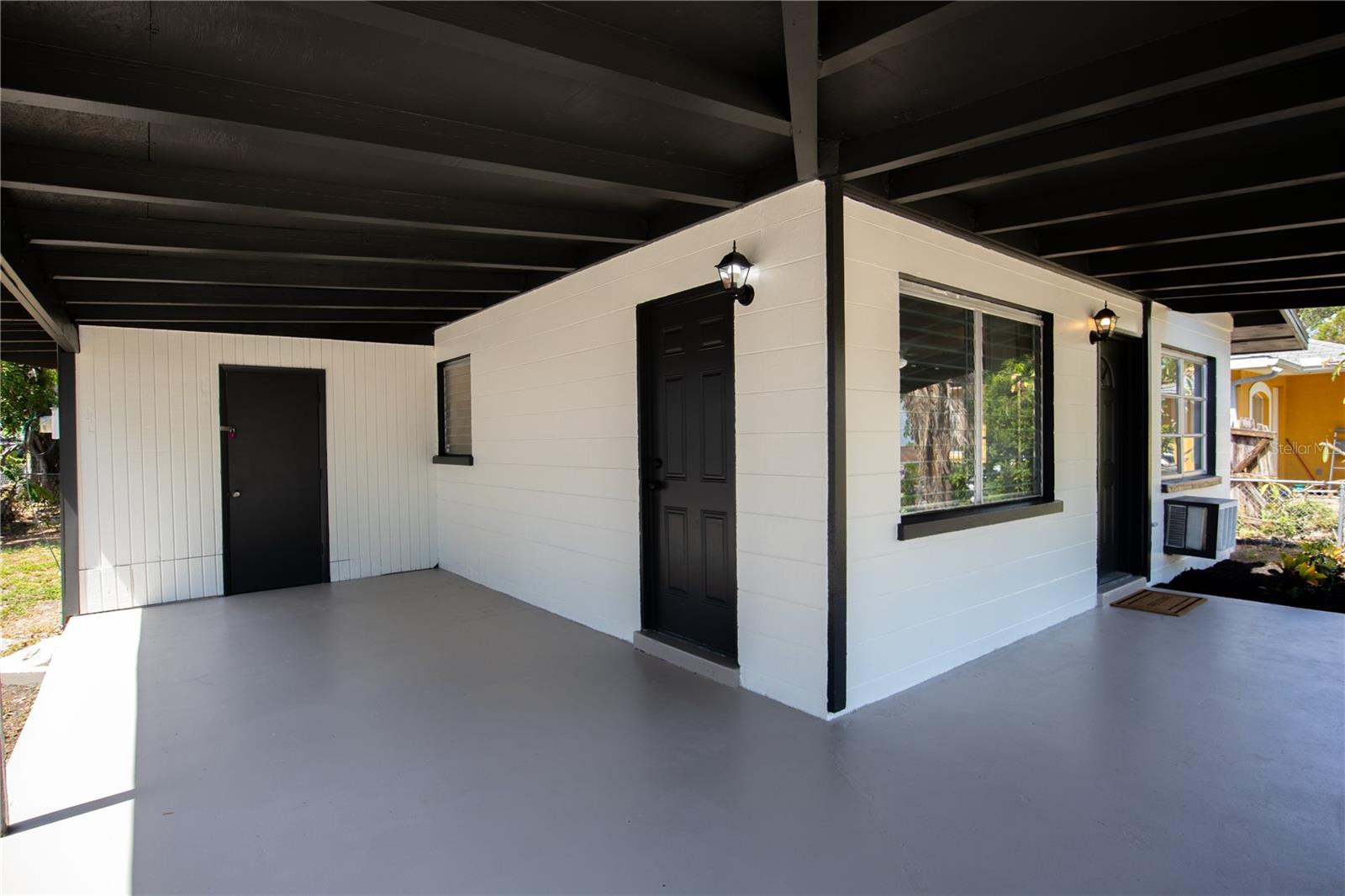 612 12TH STREET DRIVE W