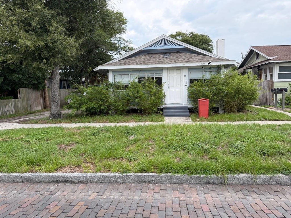 Photo of 618 15th Street N, St Petersburg, FL 33701 (MLS # FC320908)