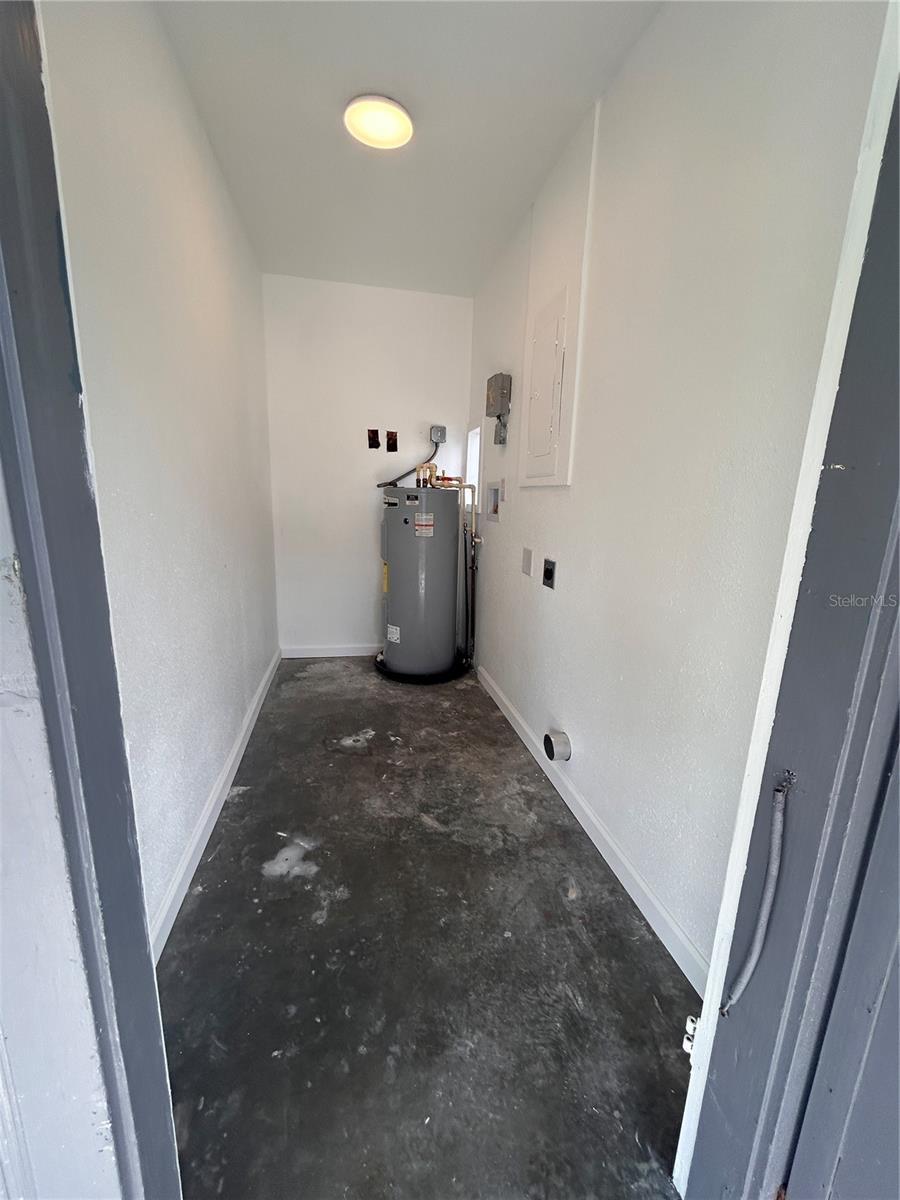 PATRICIA MANOR - Residential Lease