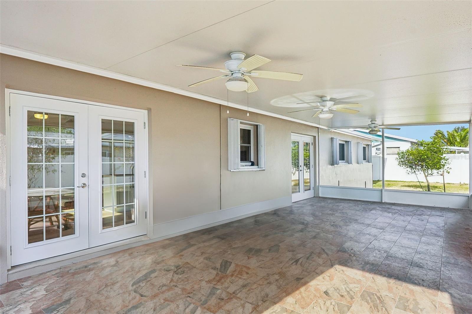 BAY CREST PARK UNIT 17 - Residential