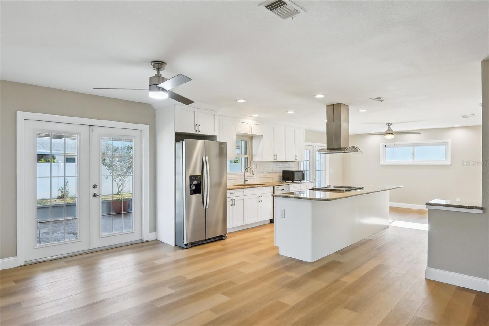 BAY CREST PARK UNIT 17 - Residential