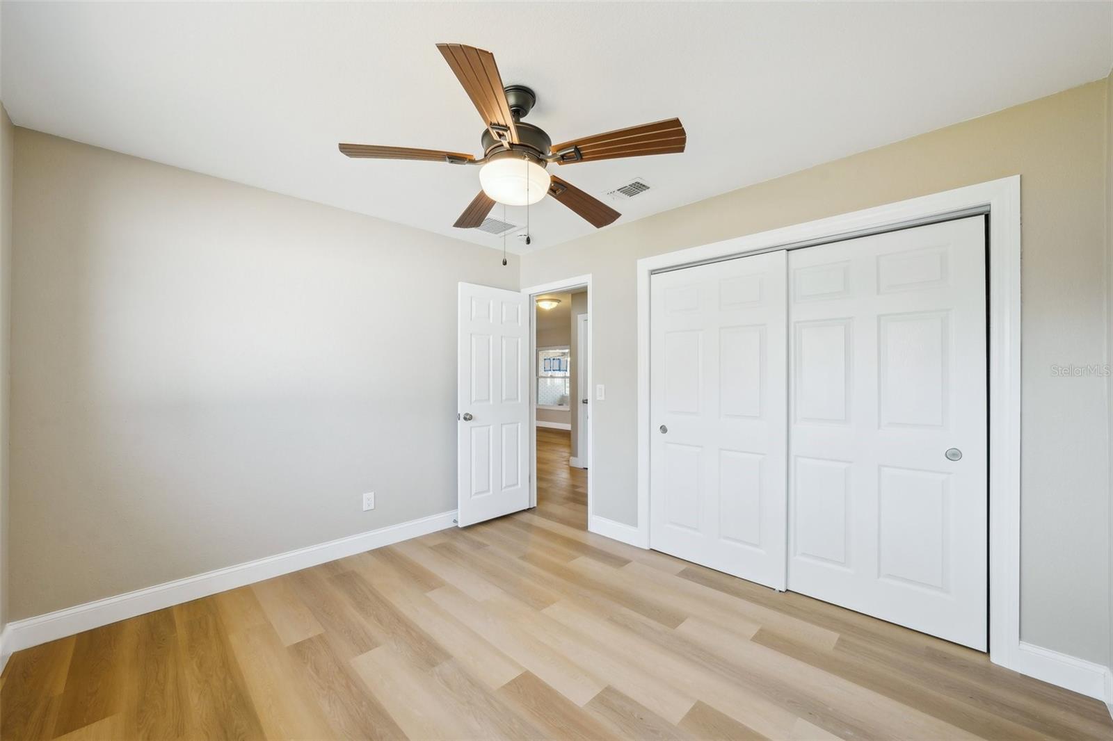 BAY CREST PARK UNIT 17 - Residential