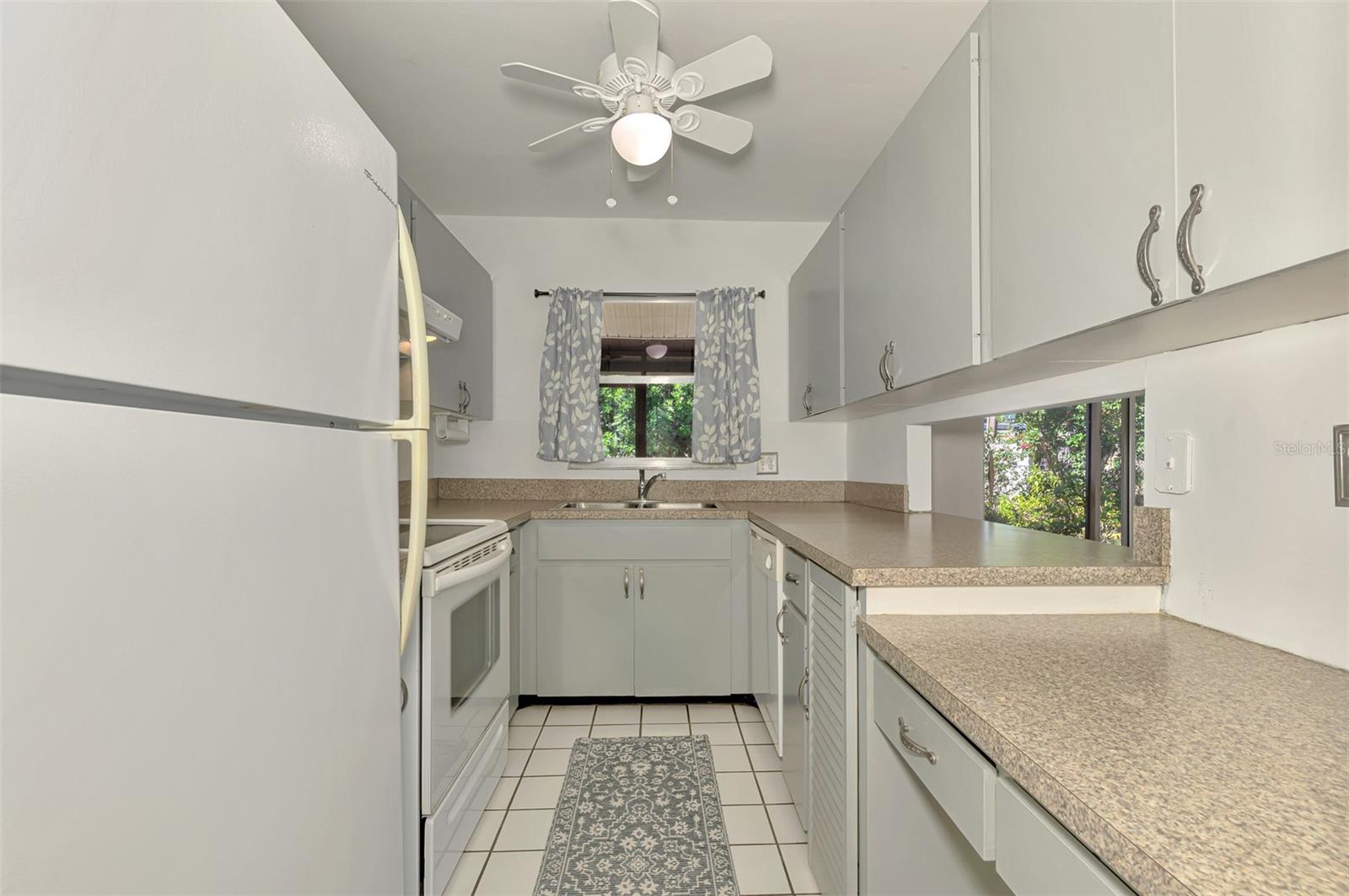 RAMBLEWOOD ACRES - Residential