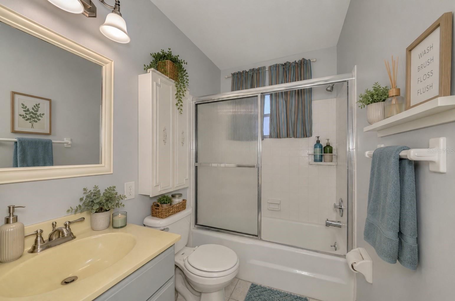 RAMBLEWOOD ACRES - Residential