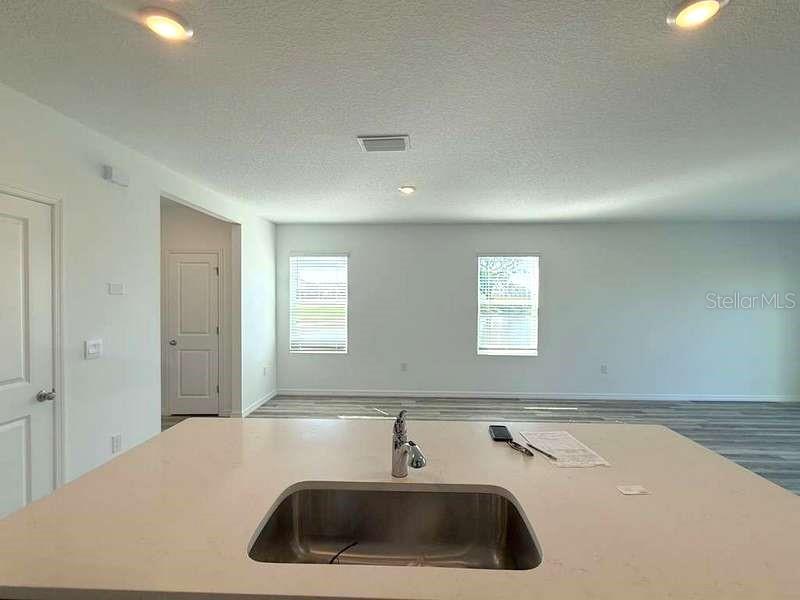 MIRADA - Residential Lease