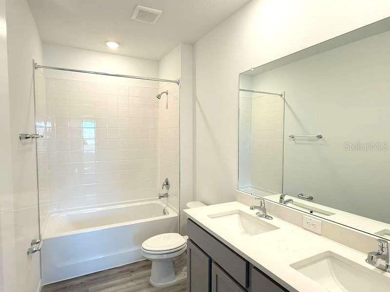 MIRADA - Residential Lease