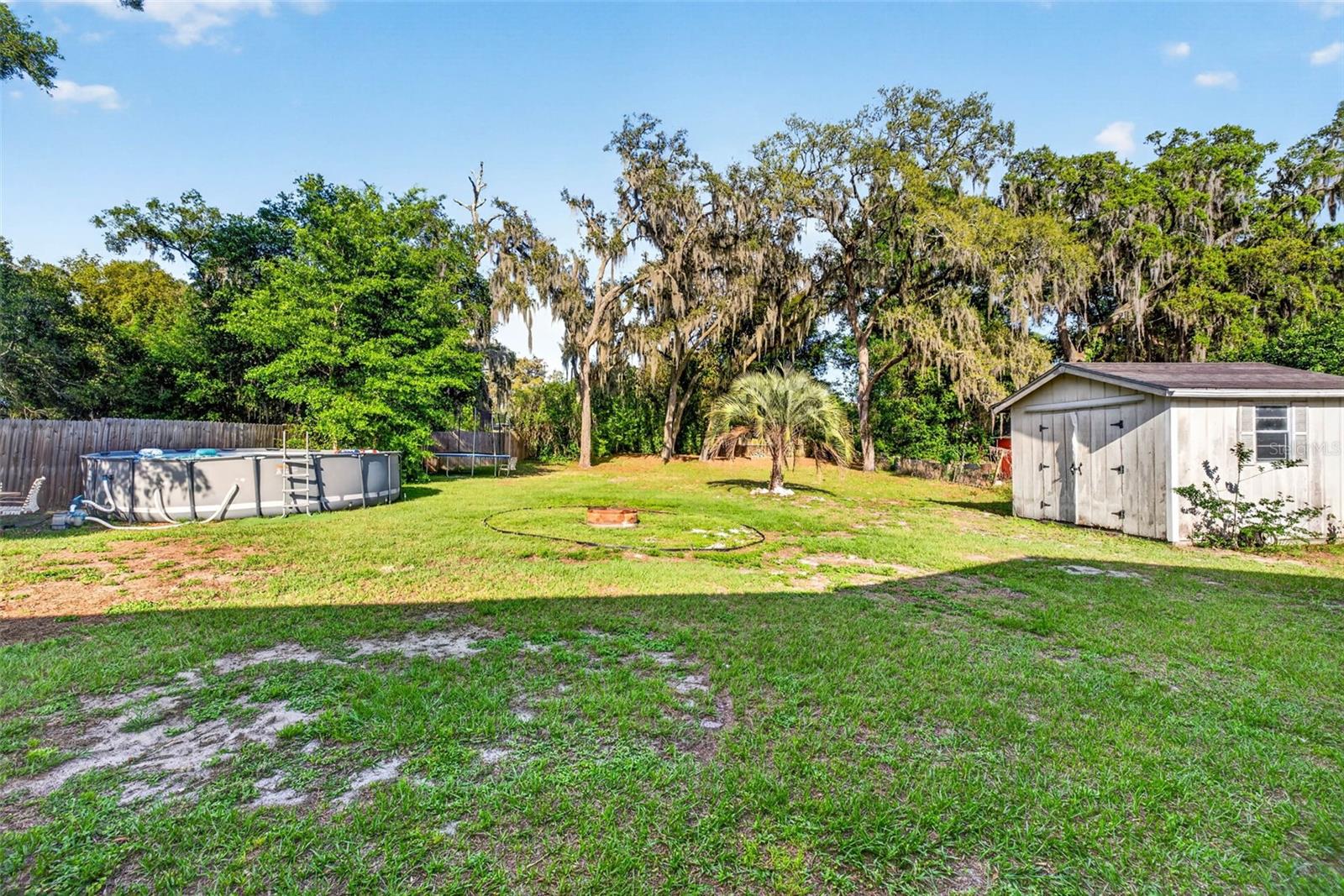 LAKEWOOD UNIT 1 - Residential