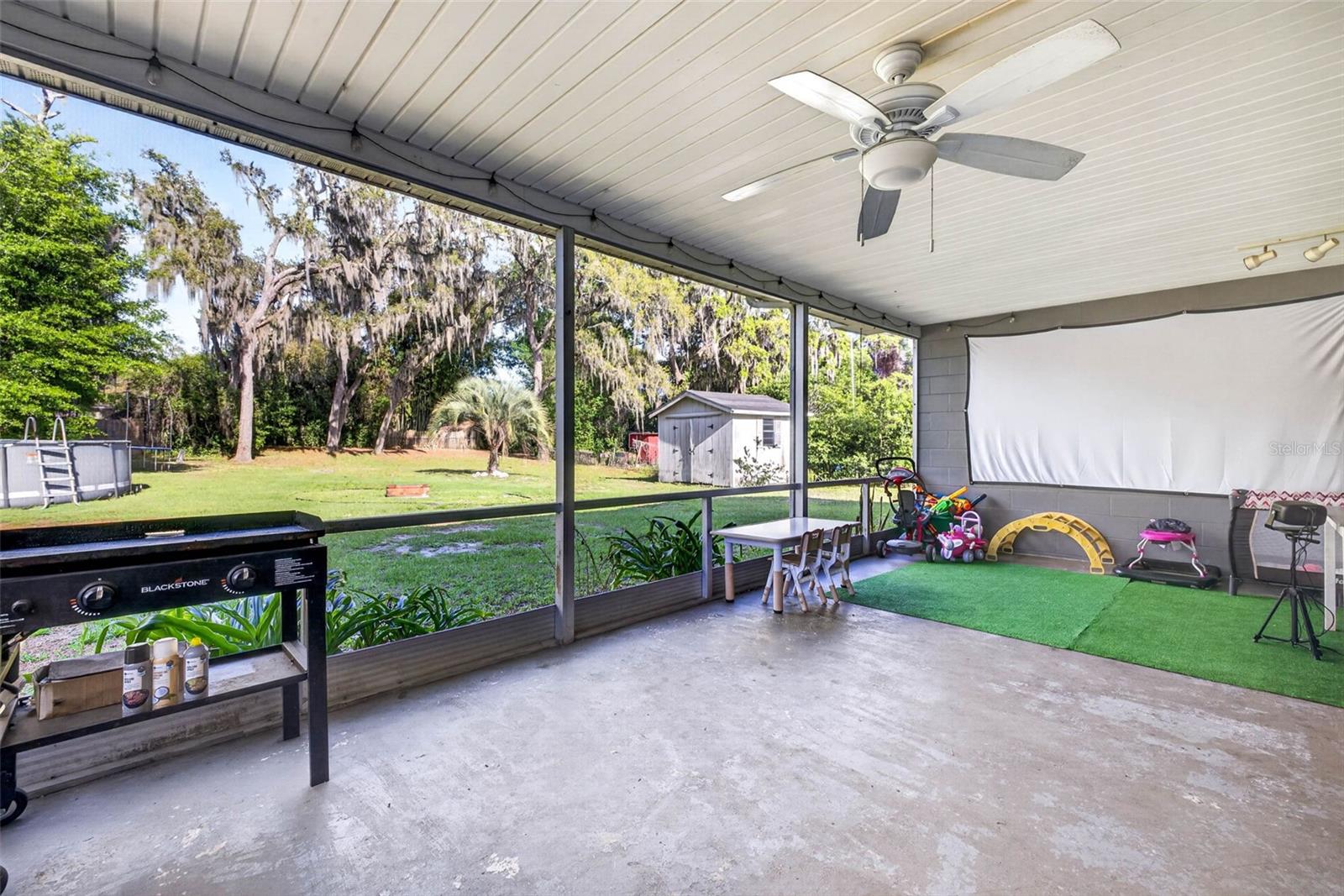 LAKEWOOD UNIT 1 - Residential