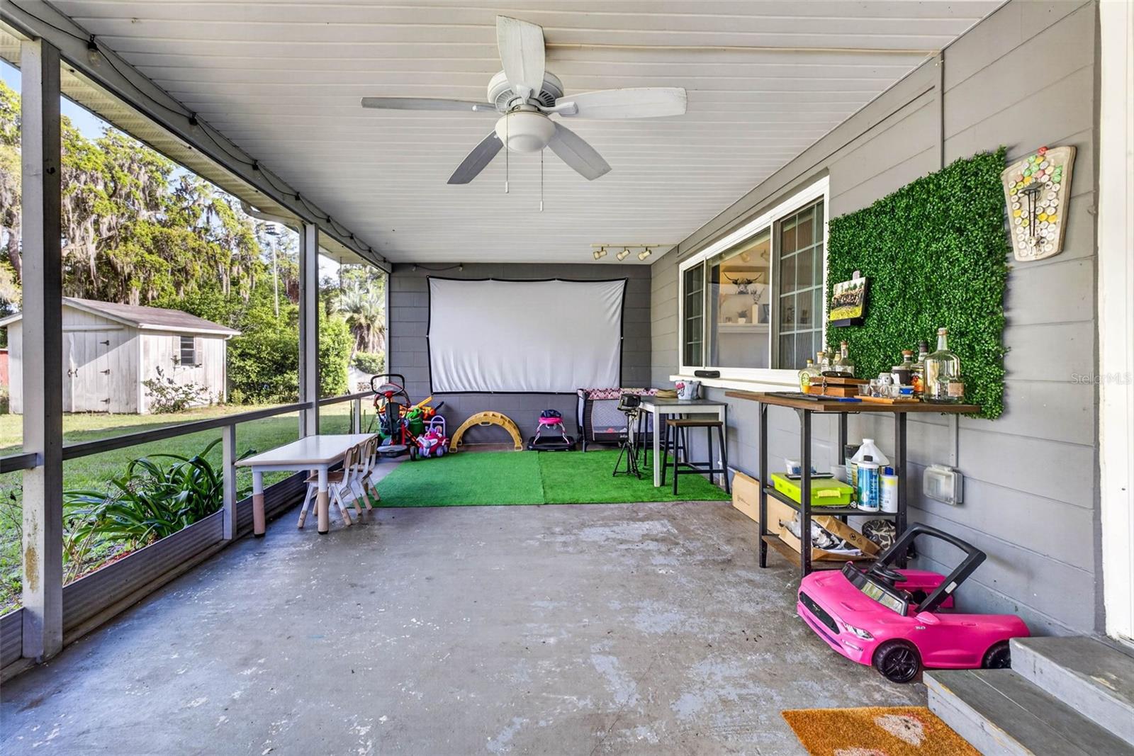 LAKEWOOD UNIT 1 - Residential