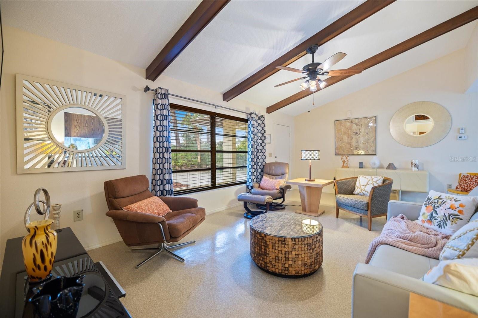 MANASOTA GARDENS - Residential