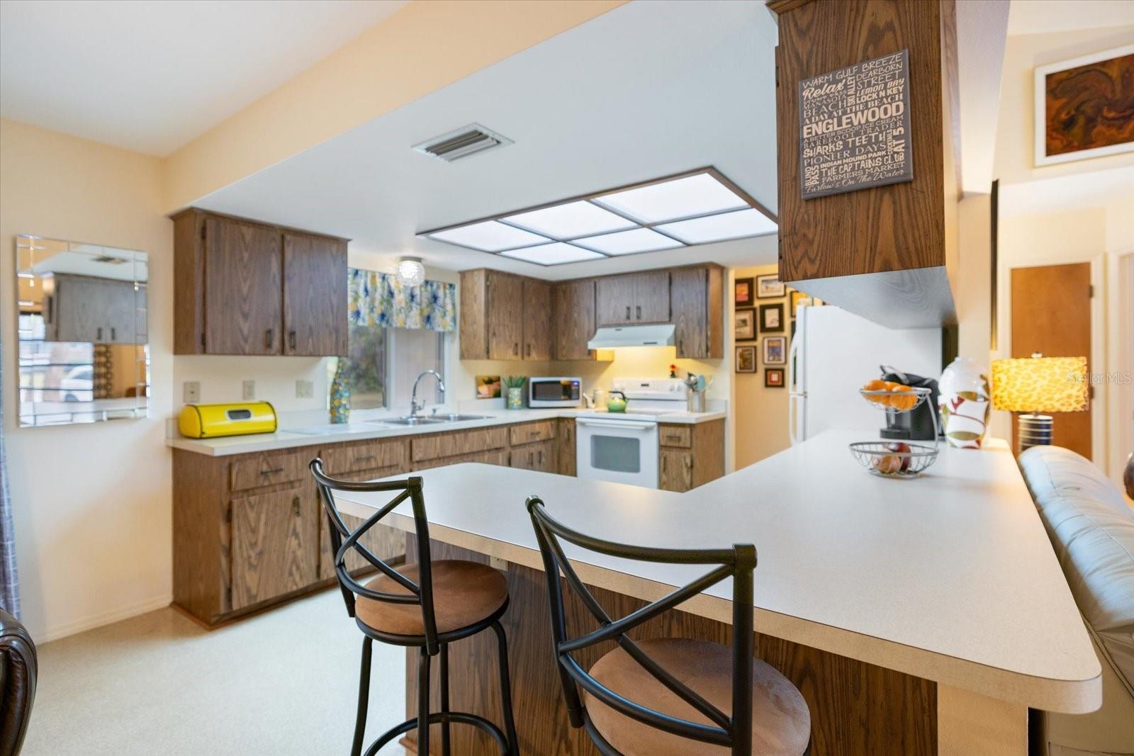 MANASOTA GARDENS - Residential