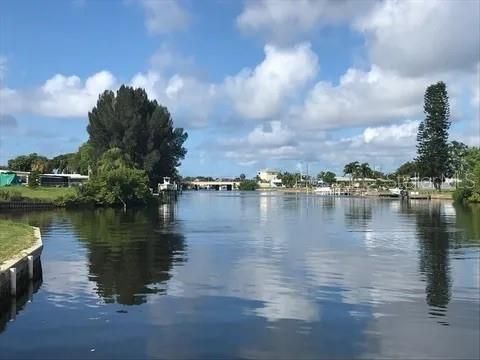 A home in PORT CHARLOTTE