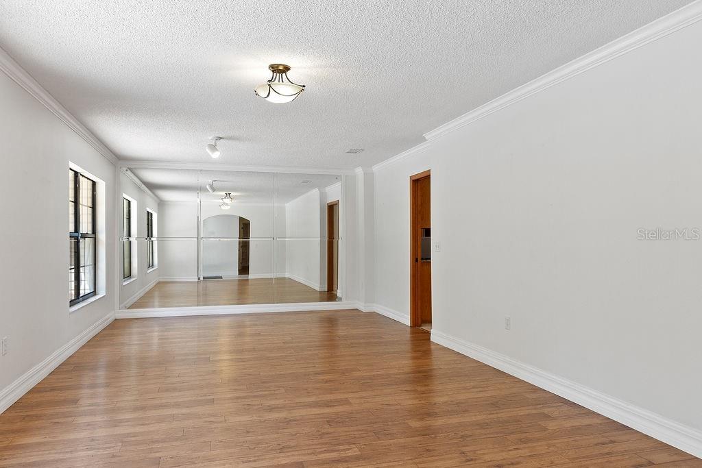 1320 TRAIL BY THE LAKE