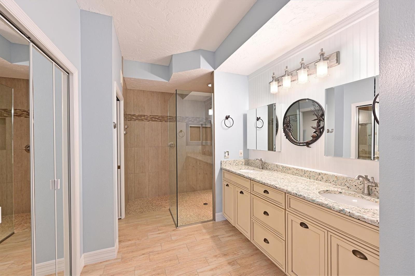 WATERLEFE GOLF & RIVER CLUB - Residential