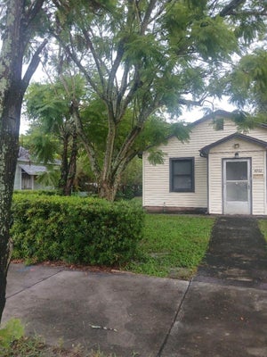 4262 3RD AVE N, SAINT PETERSBURG, FL 33713 - Image ba5e1bdaa00696f2945443cd8c8bc91c/3040989224
