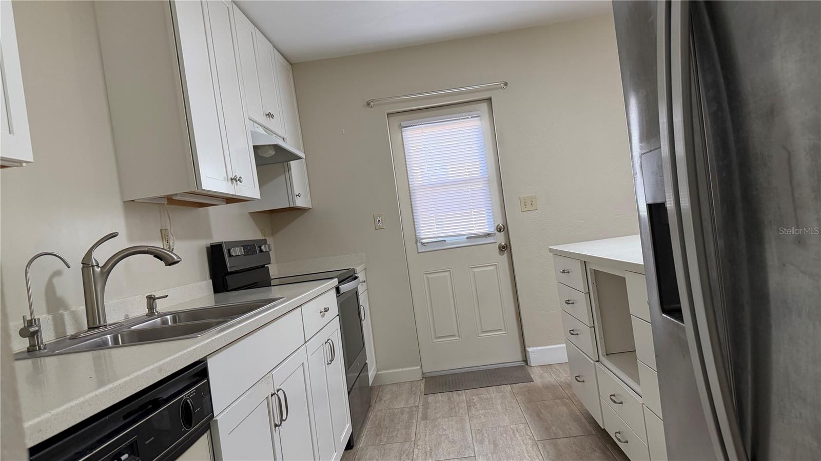 2170 ROBINHOOD TRAIL