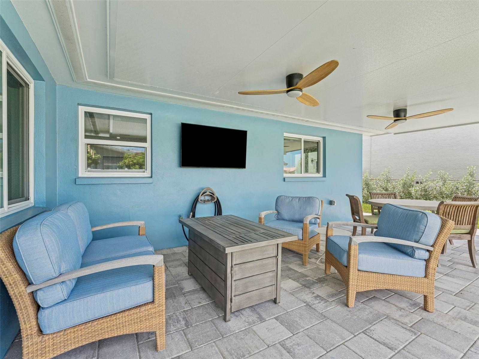BAHIA SHORES 4TH ADD - Residential
