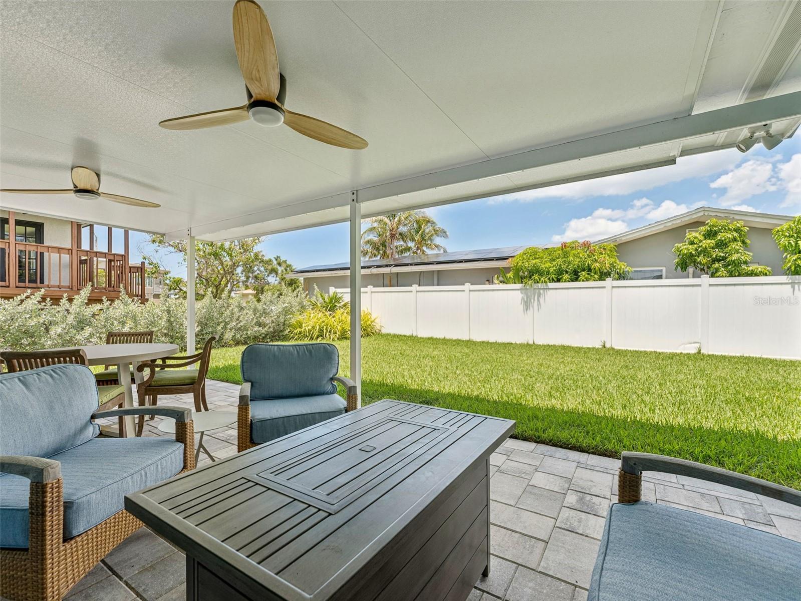 BAHIA SHORES 4TH ADD - Residential