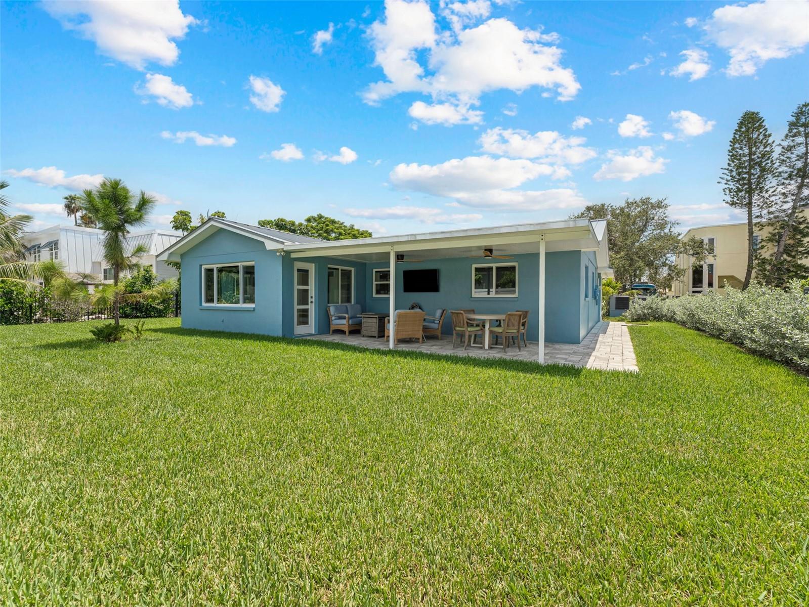 BAHIA SHORES 4TH ADD - Residential