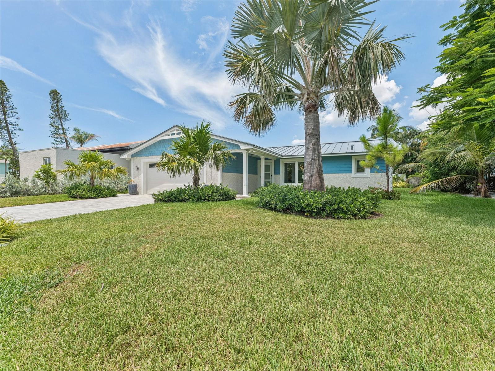 BAHIA SHORES 4TH ADD - Residential