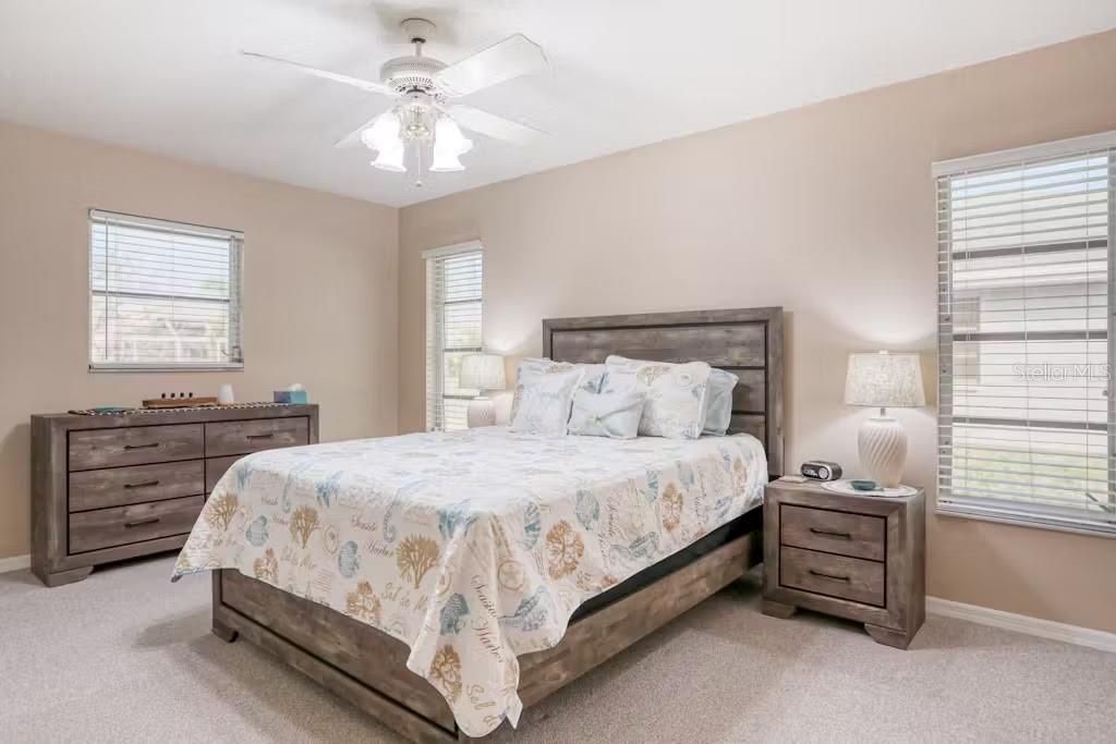 ROTONDA WEST PEBBLE BEACH - Residential