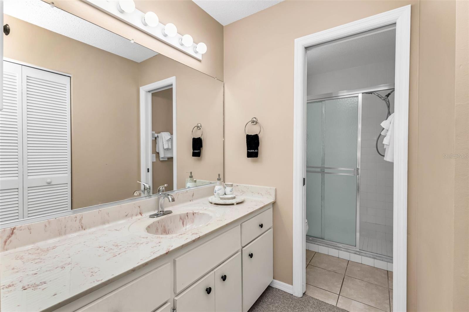 ROTONDA WEST PEBBLE BEACH - Residential