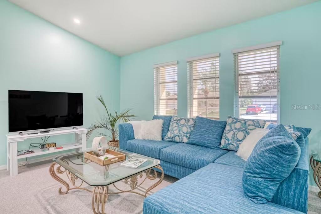 ROTONDA WEST PEBBLE BEACH - Residential