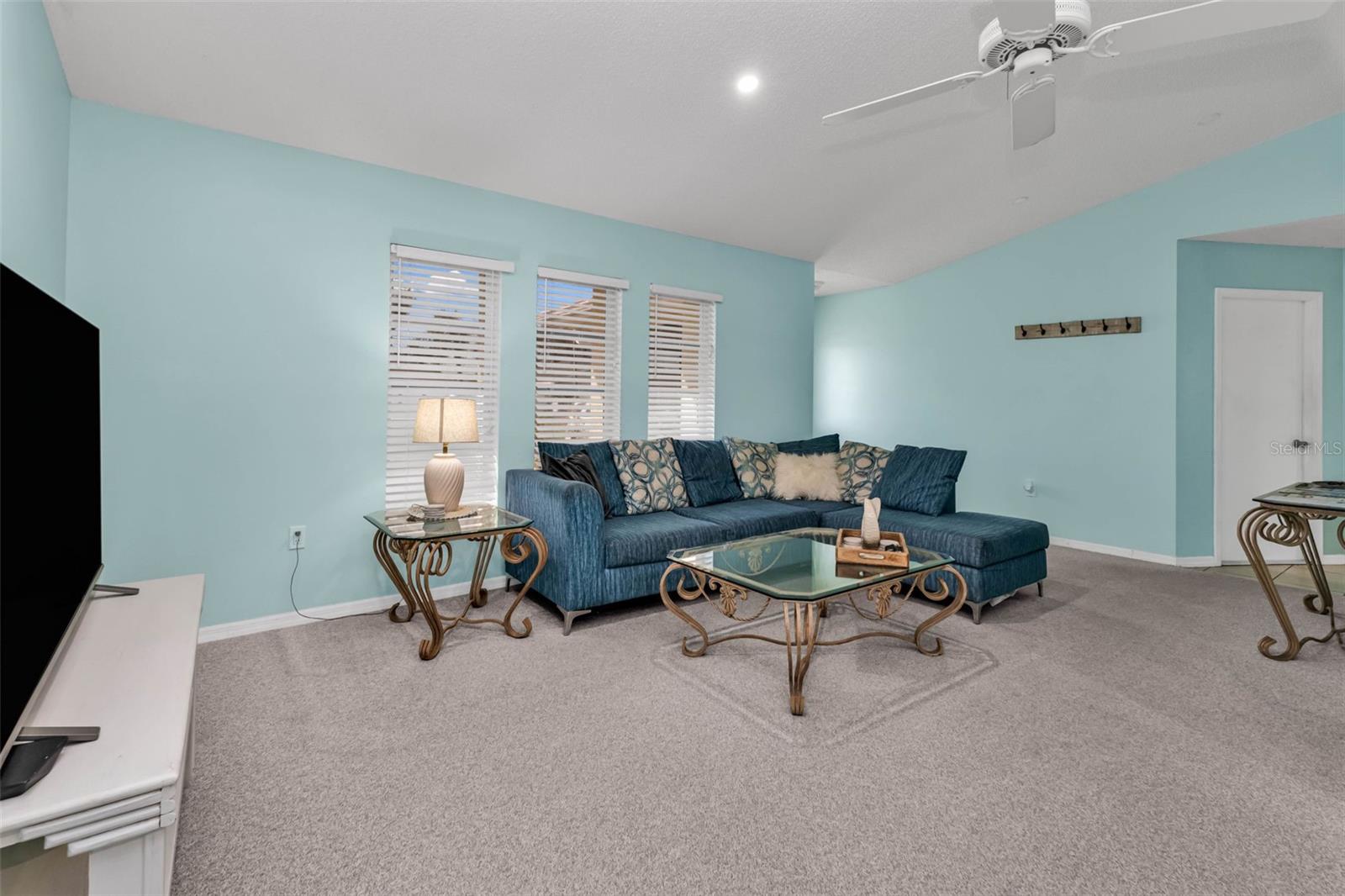 ROTONDA WEST PEBBLE BEACH - Residential