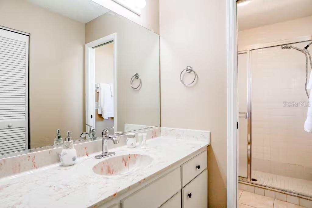 ROTONDA WEST PEBBLE BEACH - Residential