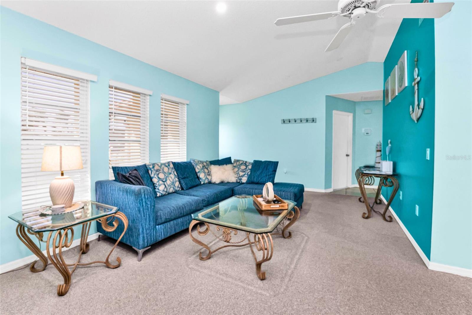 ROTONDA WEST PEBBLE BEACH - Residential