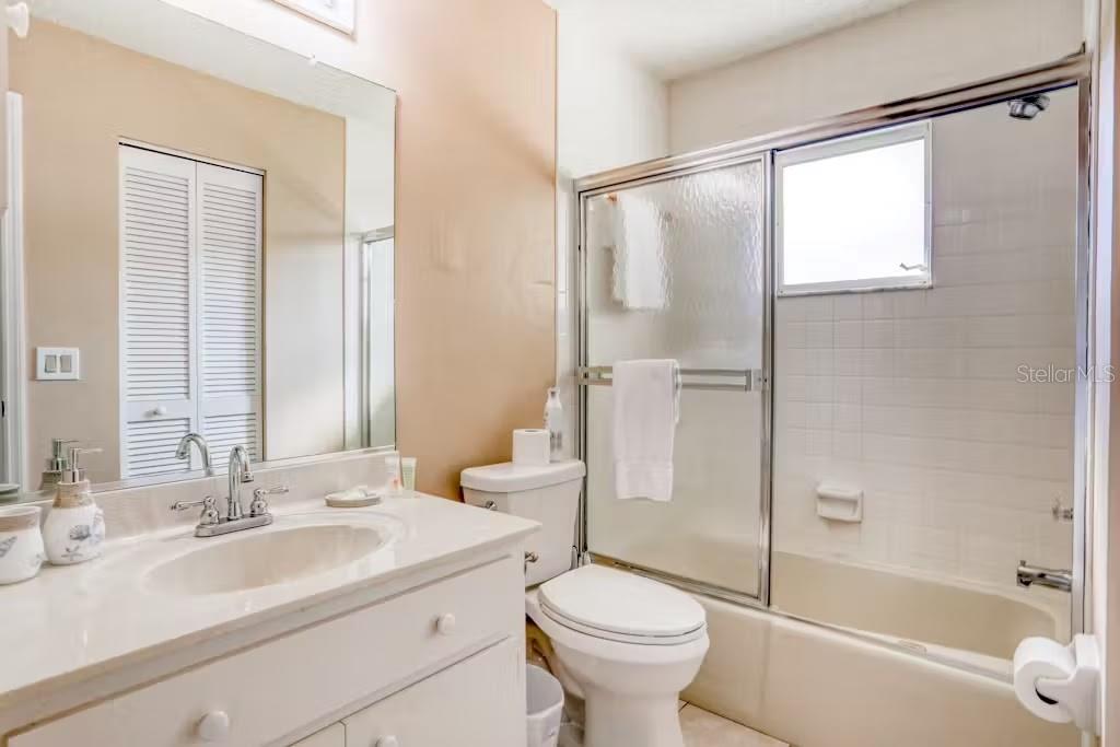 ROTONDA WEST PEBBLE BEACH - Residential